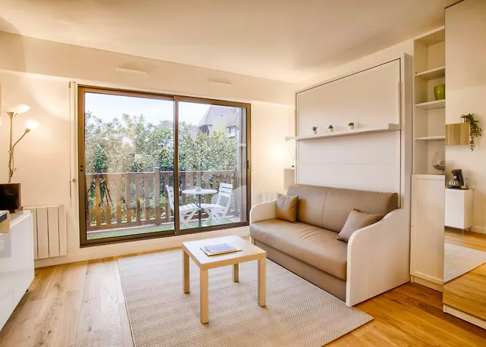 Normandy Apartmán *